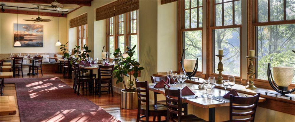 Lodge On Lake Lure Ngoại thất bức ảnh