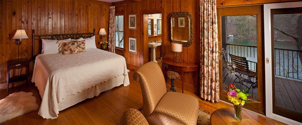Lodge On Lake Lure Ngoại thất bức ảnh