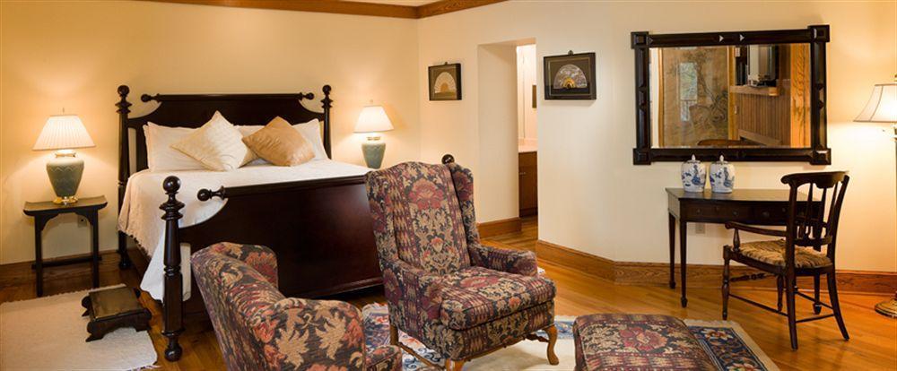 Lodge On Lake Lure Ngoại thất bức ảnh
