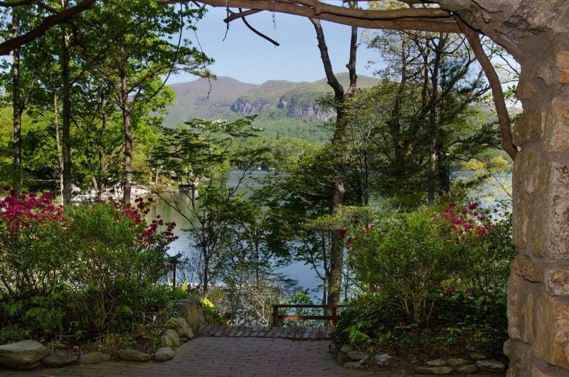 Lodge On Lake Lure Ngoại thất bức ảnh