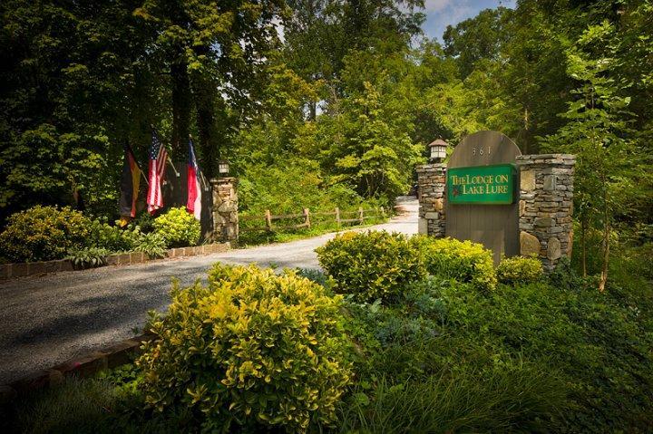 Lodge On Lake Lure Ngoại thất bức ảnh